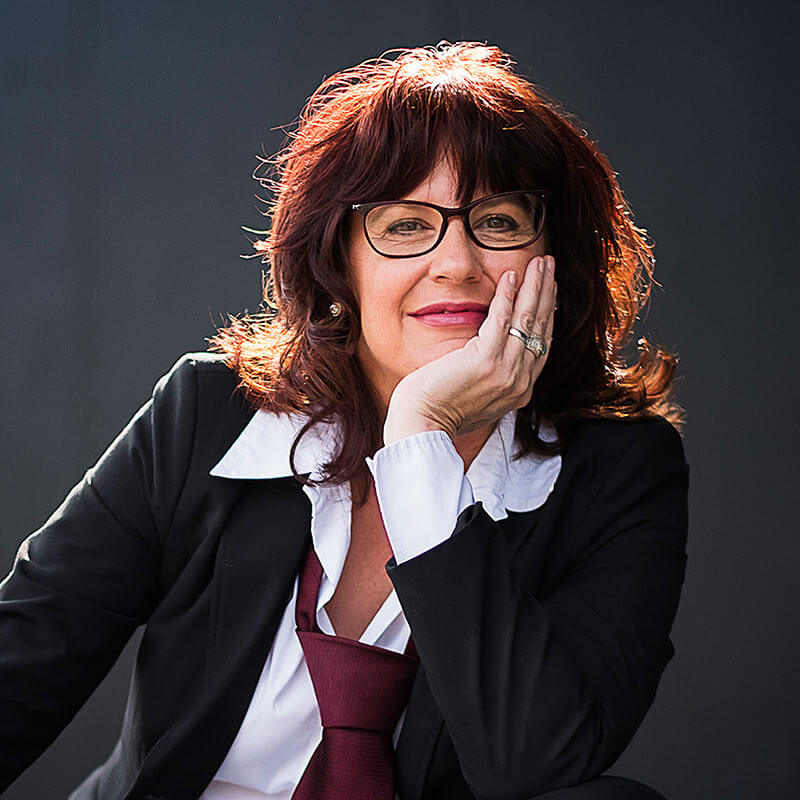 Portrait von Sibylle Teschner.